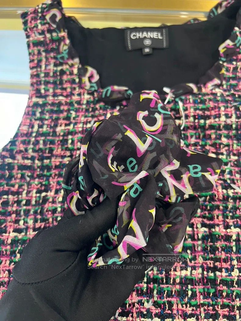 Chanel Chanel Silk small fragrance style vest Size XS / US 0-2 / IT 36-38 - 8 Thumbnail