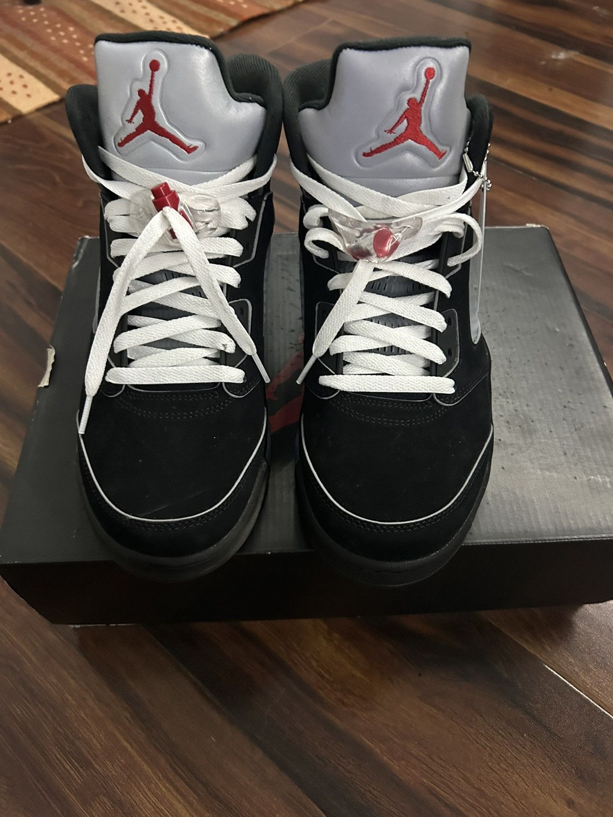 NIKE AIR JORDAN BLACK METALLIC SIZE 9