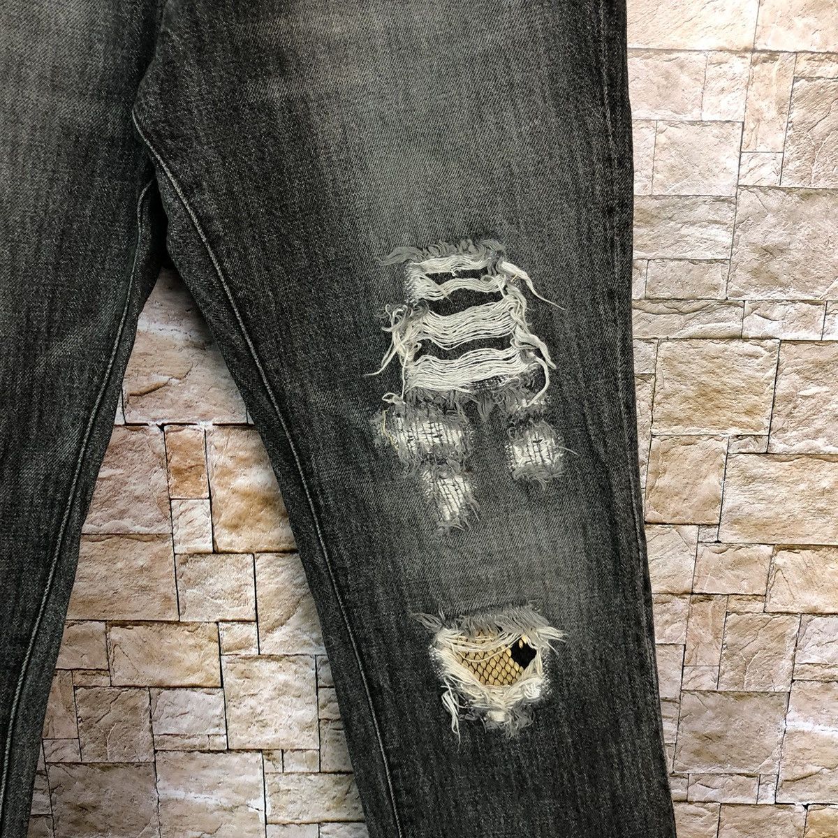 Schlussel Schlussel Black Distressed ripped Denim Pants #A1045 Size US 31 - 11 Thumbnail
