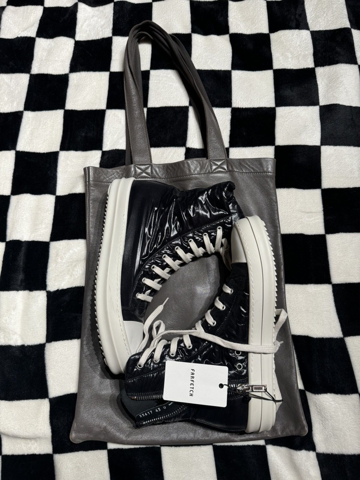 Rick Owens LEATHER MAINLINE TOTE BAG DARK DUST Size ONE SIZE - 6 Thumbnail