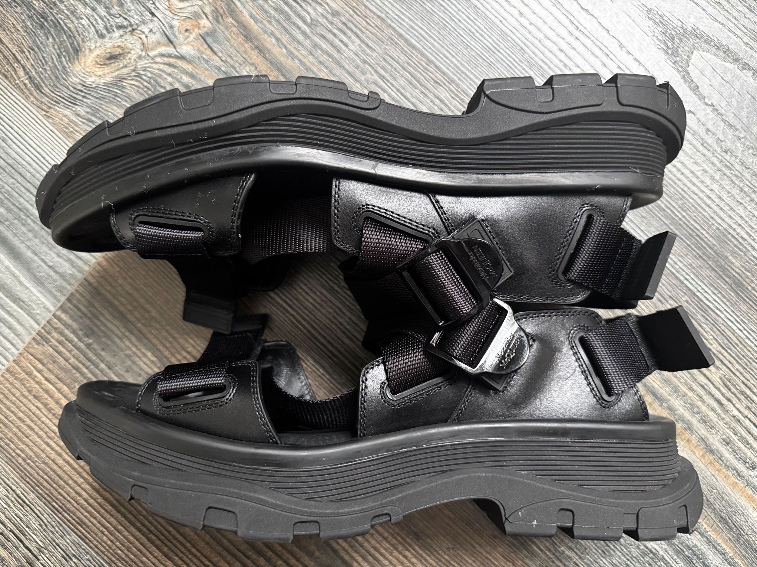Alexander McQueen Alexander McQueen Black Tread Sandals Size US 12 / EU 45 - 4 Thumbnail