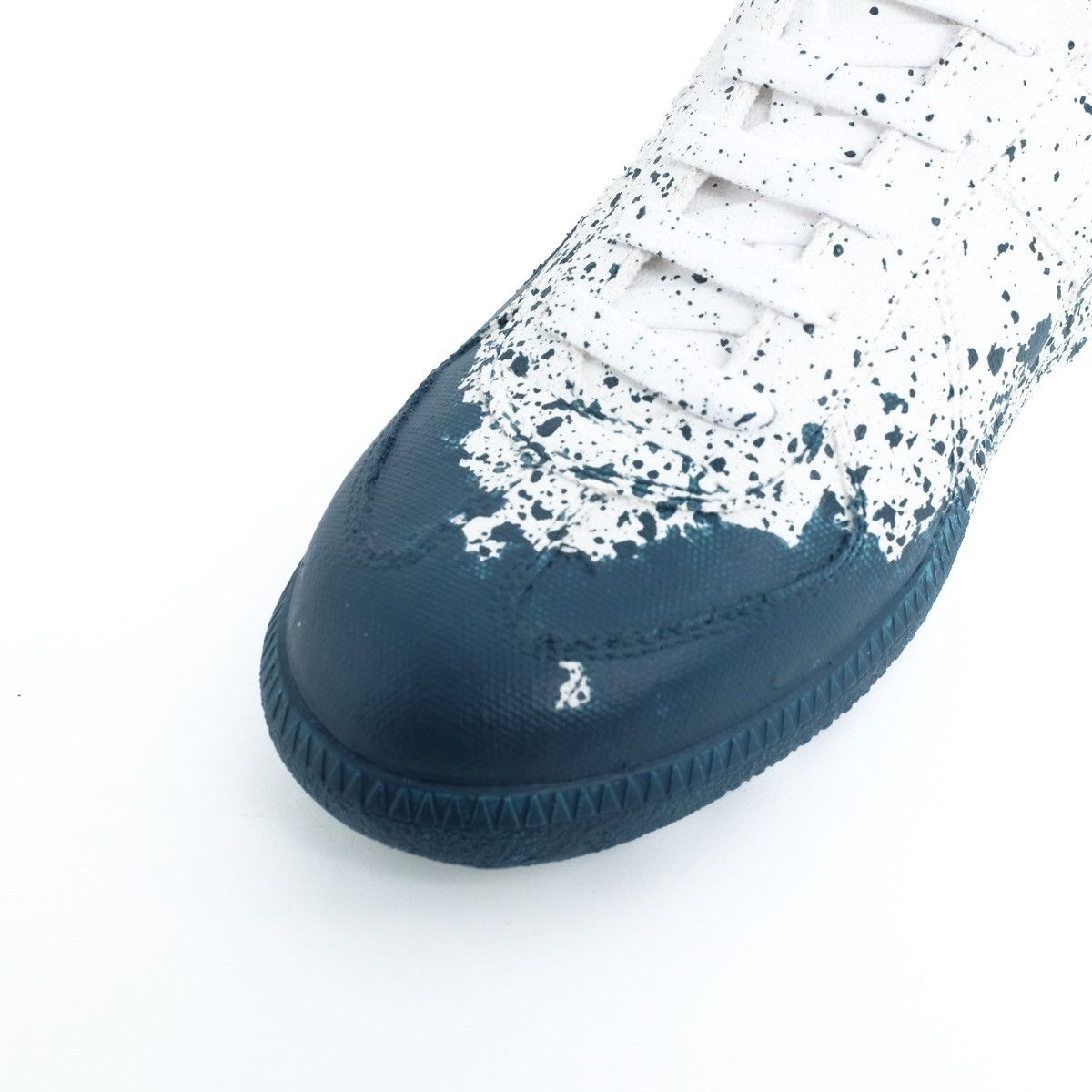 Maison Margiela Maison Margiela Replica 'Paint Splatter - White Oil Blue' Size US 10 / IT 40 - 3 Thumbnail