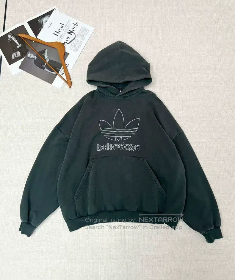 Balenciaga Balenciaga Sweatshirt Size US M / EU 48-50 / 2 - 1 Thumbnail