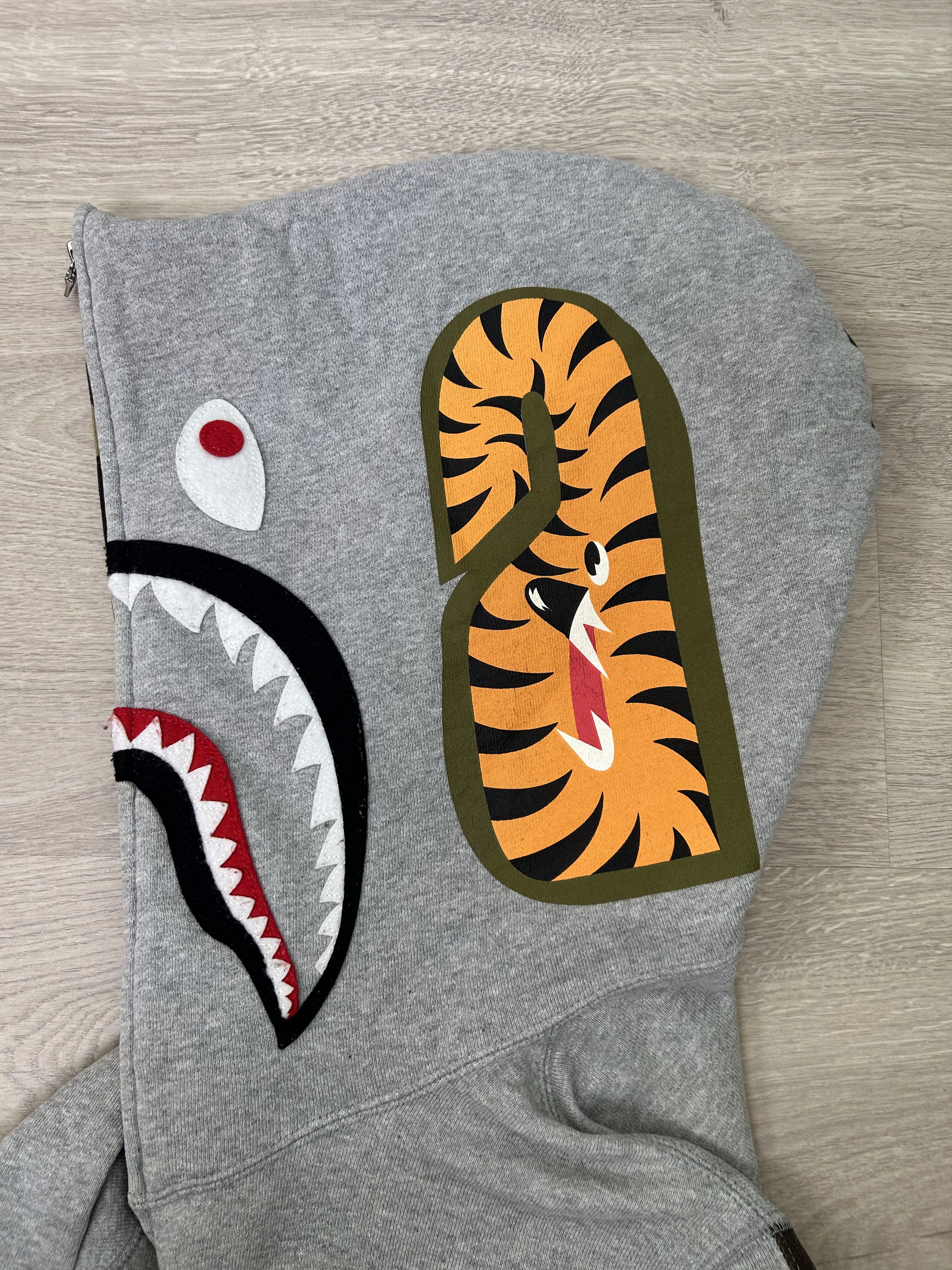 Bape BAPE Grey x 1st Camo Shark Full Zip Hoodie [Size M] Size US M / EU 48-50 / 2 - 10 Thumbnail