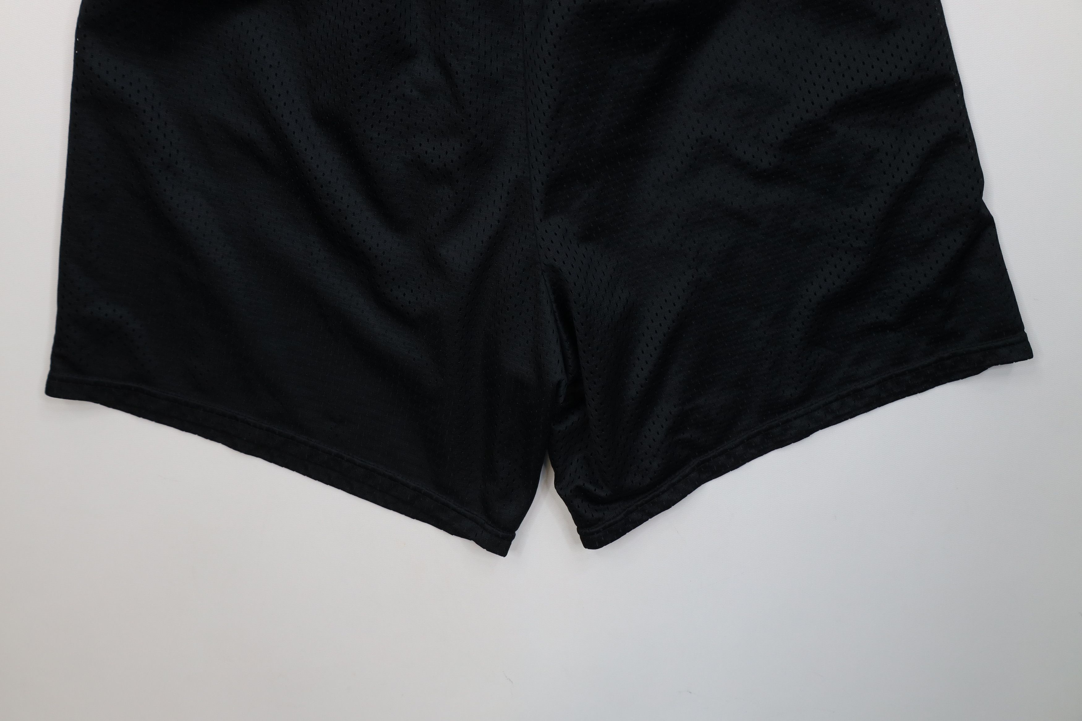 Vintage Vintage 90s Y2K Streetwear Above Knee Mesh Shorts Black Size US 36 / EU 52 - 10 Thumbnail