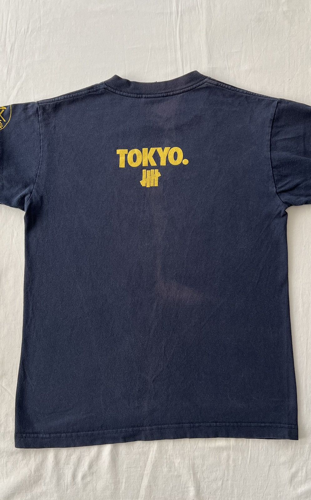 Stussy Vintage 2000s Stussy Undefeated Play Dirty Tokyo T-shirt Size US S / EU 44-46 / 1 - 15 Thumbnail