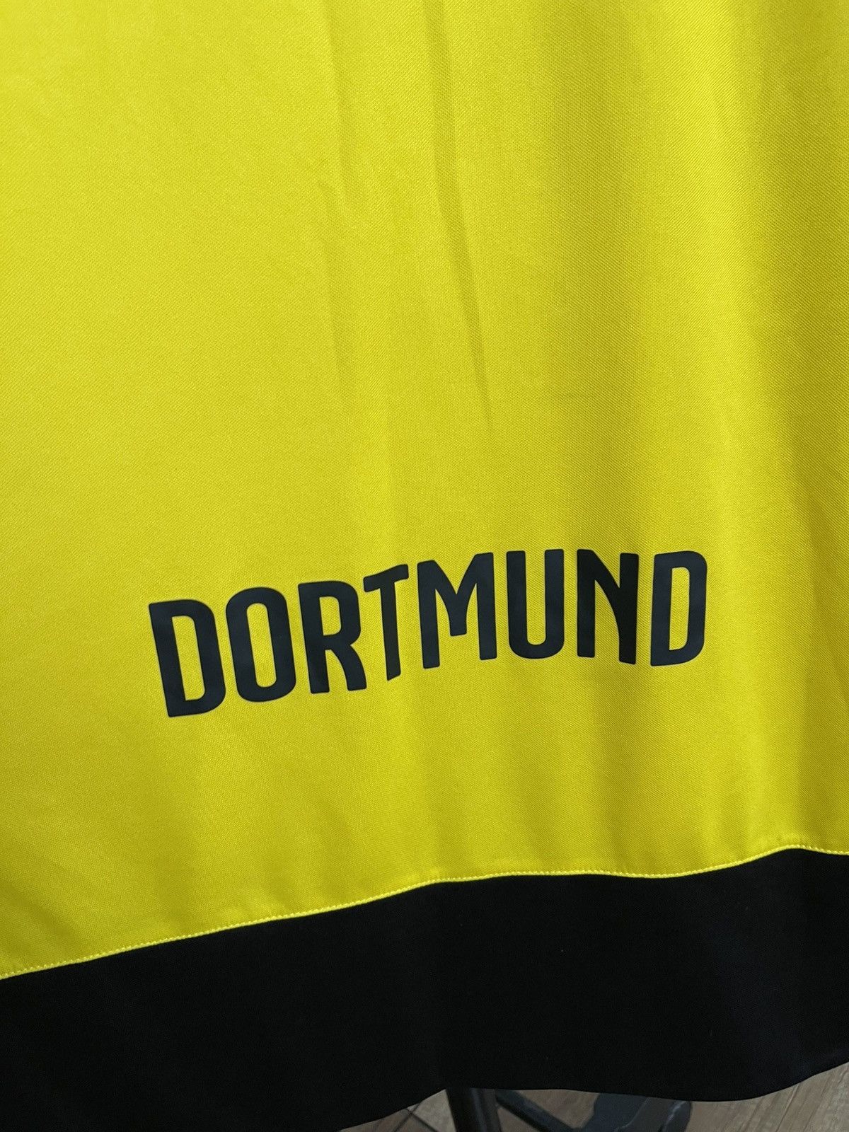 Puma 2015/2016 Puma Borussia Dortmund Soccer Jersey Shirt Size US XL / EU 56 / 4 - 7 Thumbnail