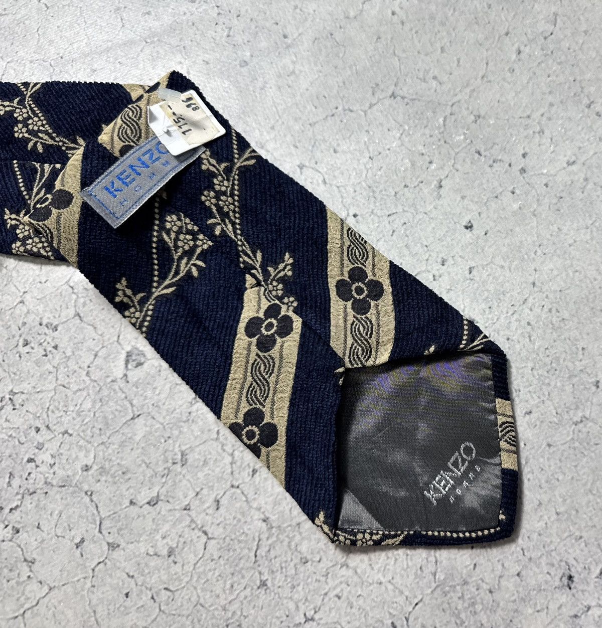Kenzo Kenzo Luxury Tie Vintage Size ONE SIZE - 2 Thumbnail