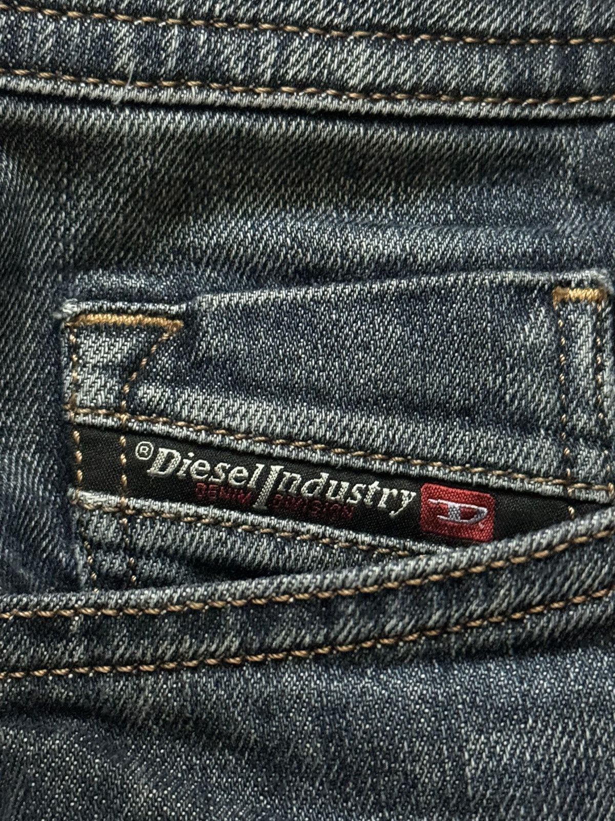 Diesel × Diesel Black Gold Diesel 33/32 thommer blue denim pant trouser Jean chino y2k Size US 33 - 11 Thumbnail