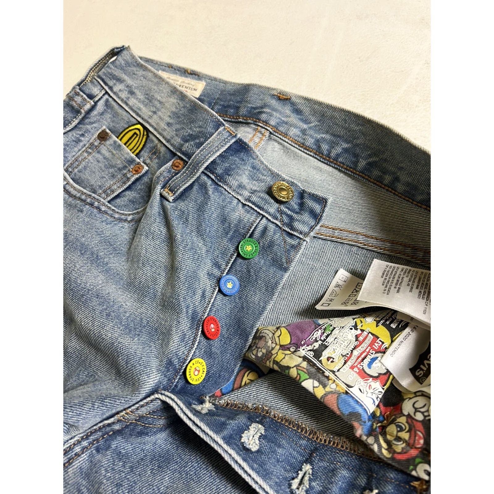 Levi's Levis X Super Mario Bros 501 Denim Jeans NWT Selvedge Button Fly 24x26 Irregular Size 42" / US 20 - 7 Thumbnail