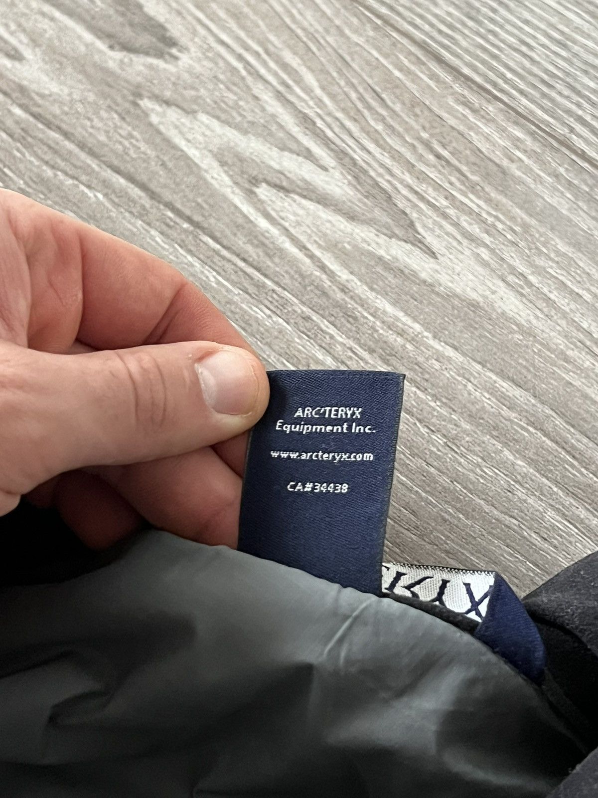 Arc'teryx ‼️Vintage Arcteryx Atom LT Reflection Logo Gorpcore Jacket‼️ Size L / US 10 / IT 46 - 13 Thumbnail