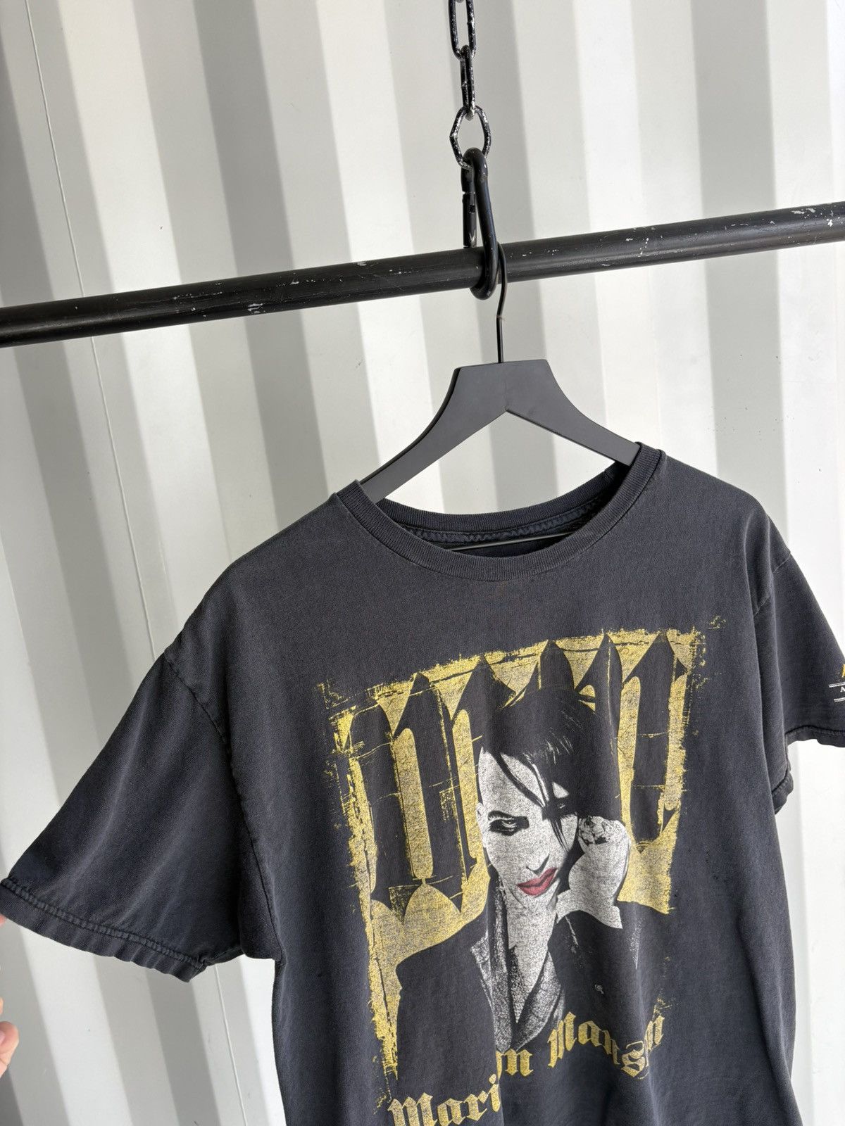 Marilyn Manson Thrashed Marilyn Manson Faded Distressed Shirt GRUNGE Band Size US L / EU 52-54 / 3 - 4 Thumbnail