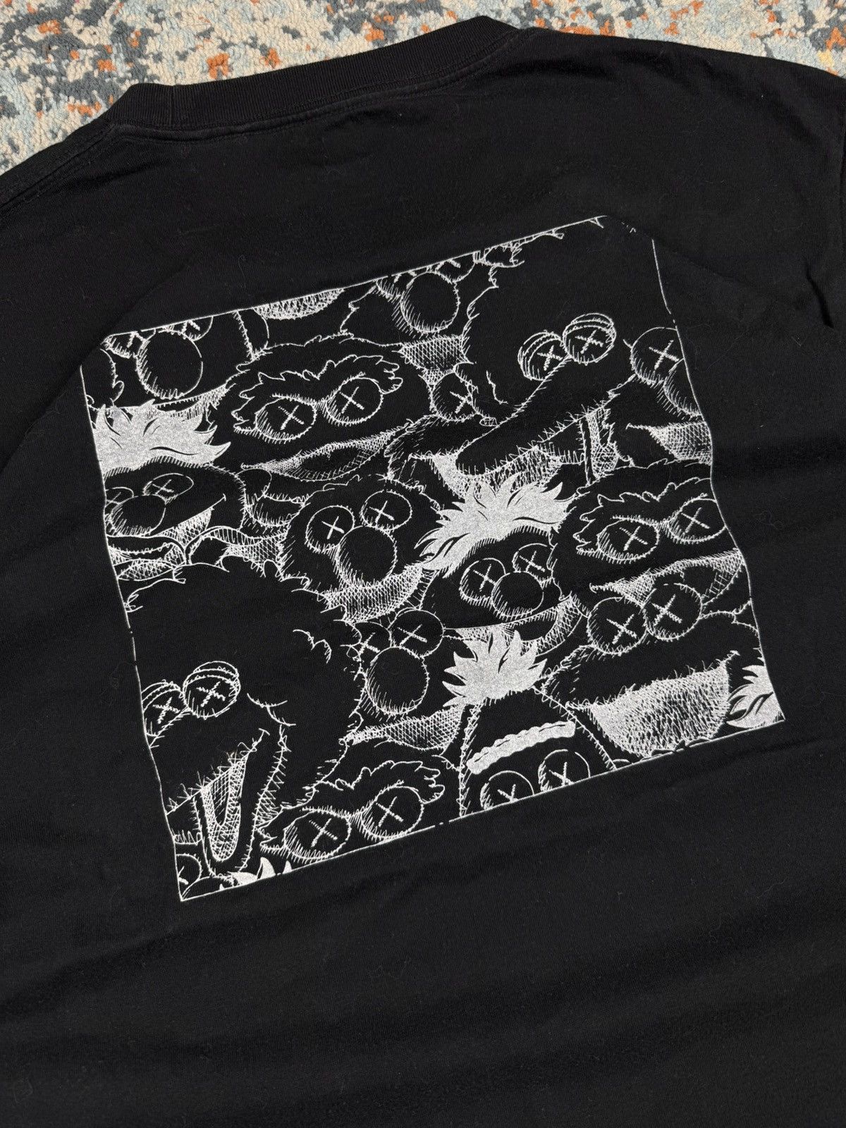 Kaws × Uniqlo Kaws x Uniqlo x Sesame Street graphic pocket tee artwork Size US L / EU 52-54 / 3 - 7 Thumbnail