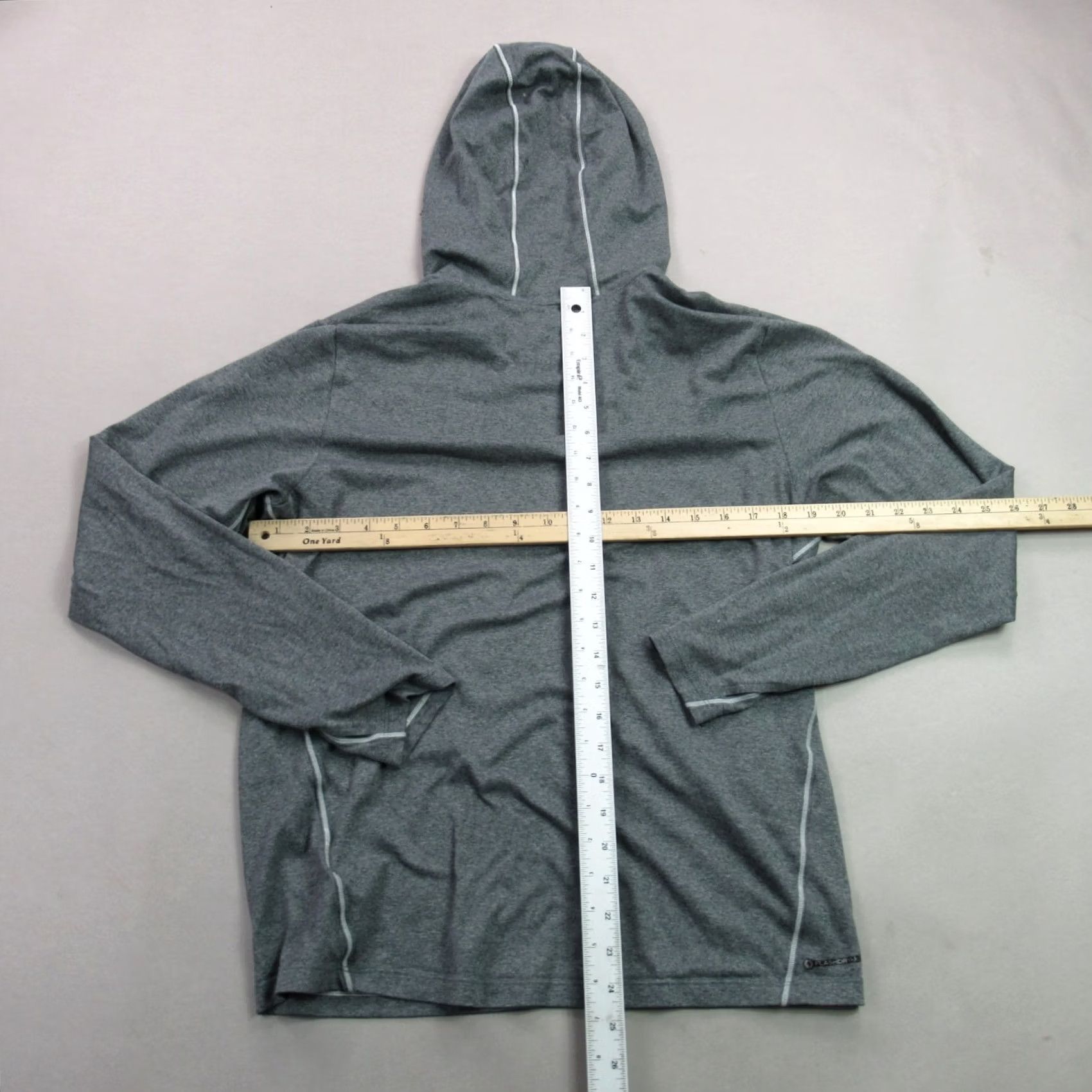 The North Face The North Face Hoodie Mens M Long Sleeve Hooded Pullover Gray/Navy Blue Casual Pullover Hoodie Men’s Regular Fit All Seasons Pockets Logo Size US M / EU 48-50 / 2 - 7 Thumbnail