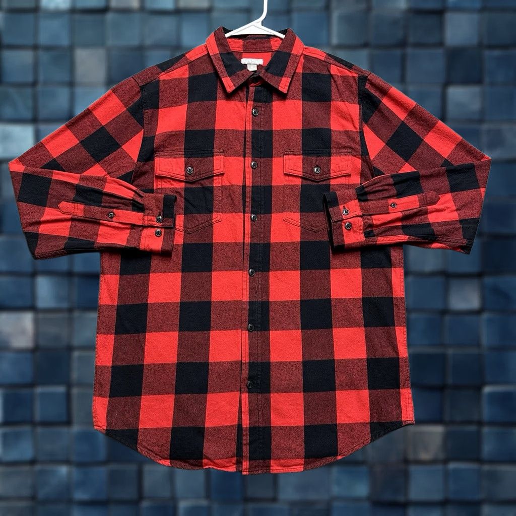 Lumberjack Falls Creek Shirt Mens Medium Red Buffalo Plaid Button-Up Flannel Outdoors Classic Casual Pockets EUC Size US M / EU 48-50 / 2 - 1 Thumbnail