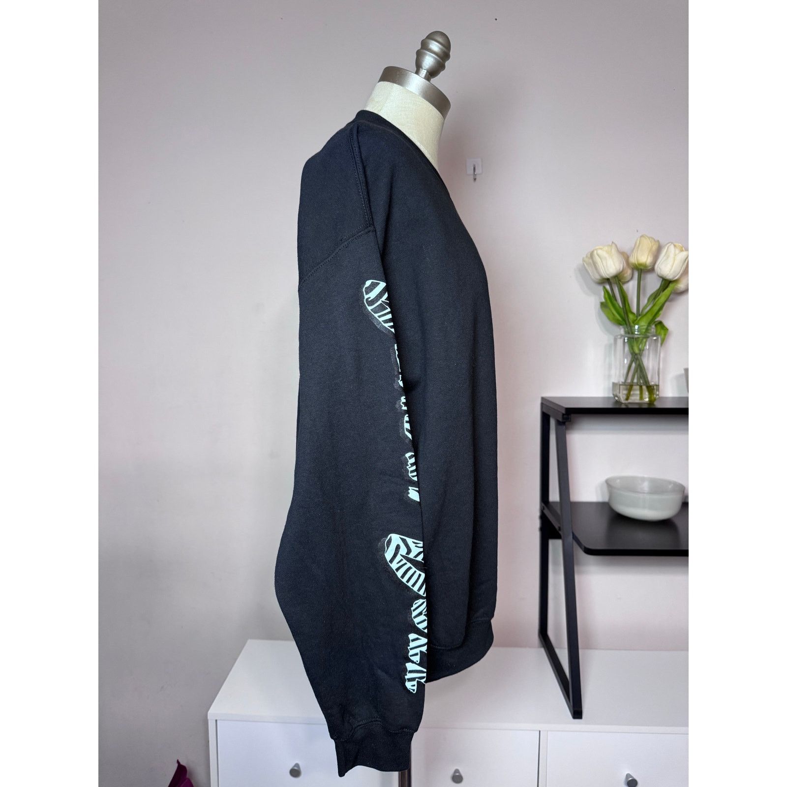 Other Deadly Doll Black Zebra Crewneck Sweater Men’s Size Large L Size US L / EU 52-54 / 3 - 3 Thumbnail