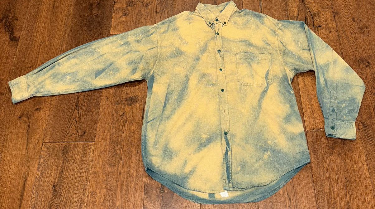 Eddie Bauer × Vintage Vintage Bleached Eddie Bauer Shirt Size US L / EU 52-54 / 3 - 1 Thumbnail