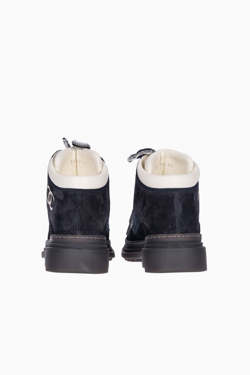 Chanel os11x0624 Boots in Black Size US 5.5 / IT 35.5 - 4 Thumbnail