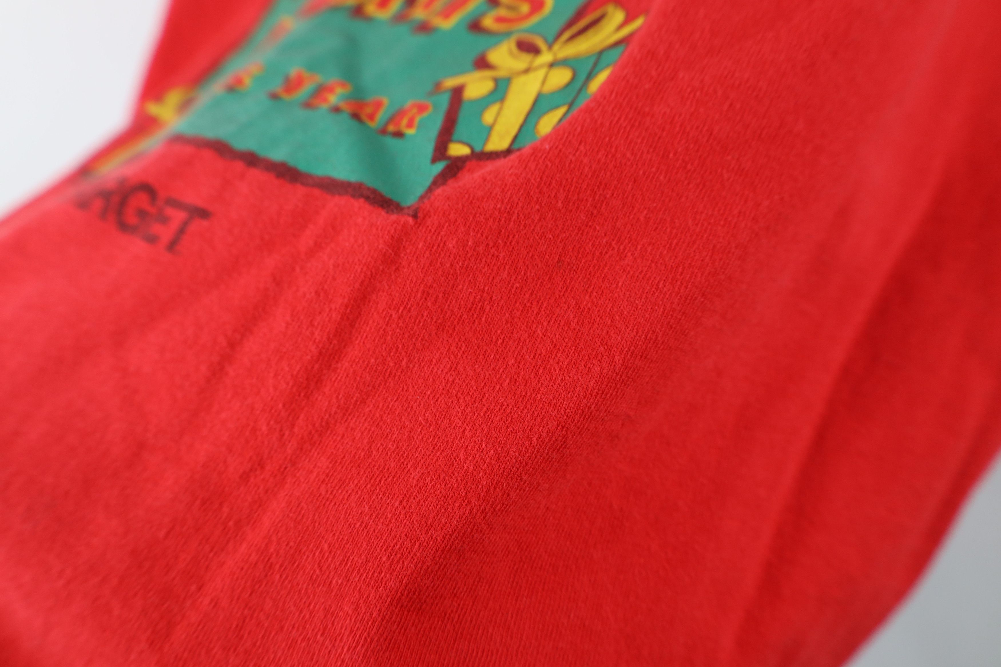 Vintage Vintage 90s Friday Looniest Nights Target Store T-Shirt Red Size XL / US 12-14 / IT 48-50 - 9 Thumbnail