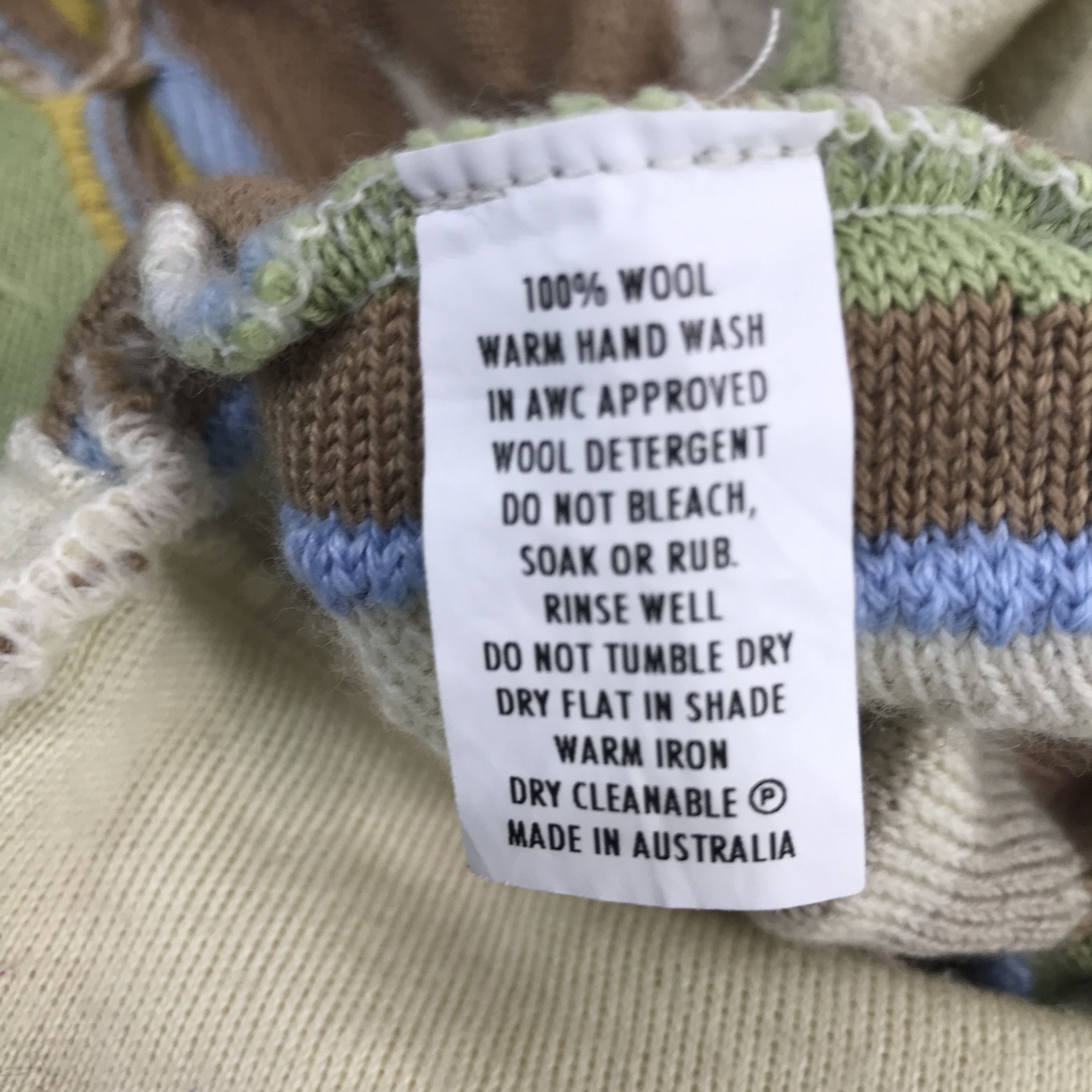 Aran Isles Knitwear × Unbound Merino × Vintage purely merino coogi style design knitwear Size US XS / EU 42 / 0 - 10 Thumbnail