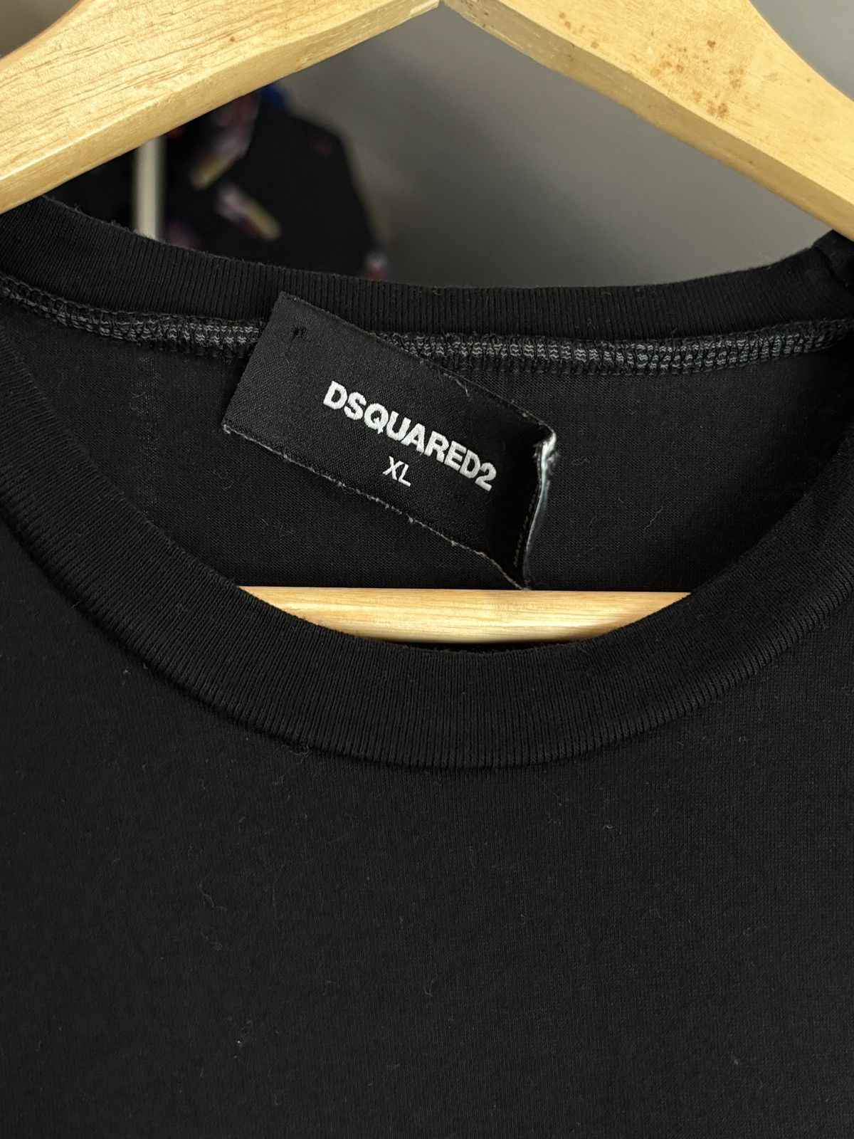 Designer Dsquared2 Tape Logo Designer T-Shirt Size US XL / EU 56 / 4 - 5 Thumbnail