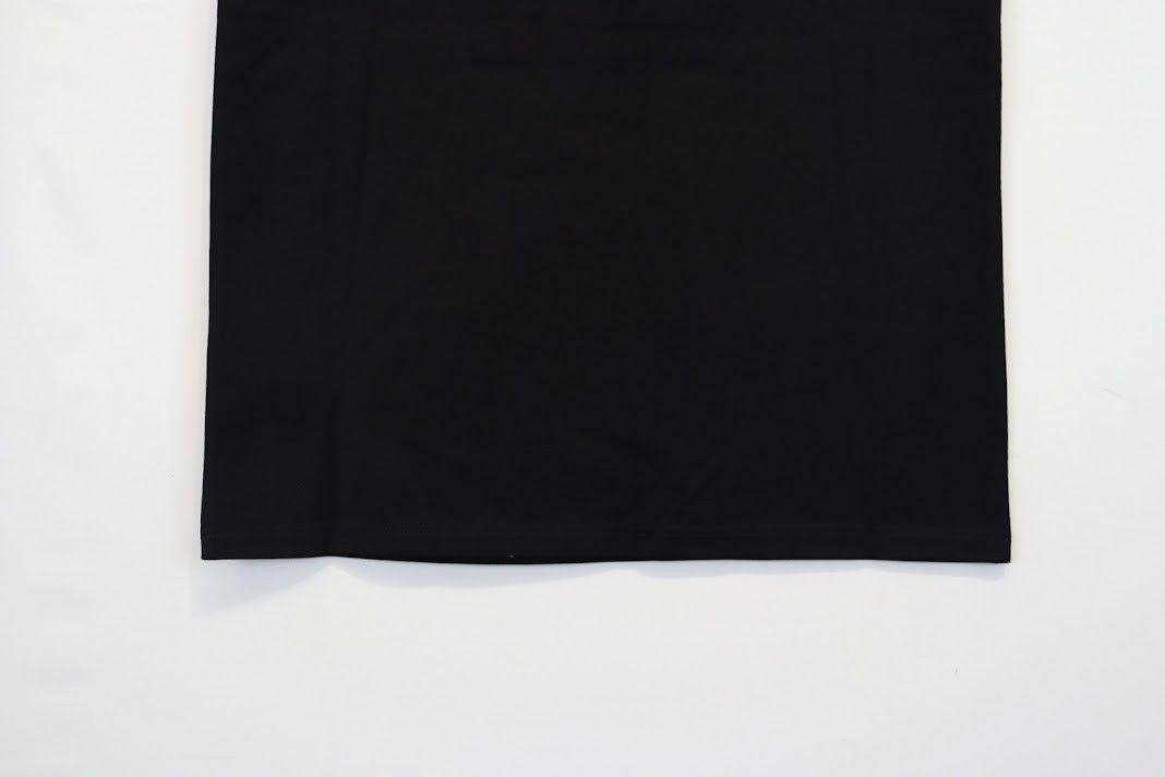 Alexander McQueen o1rshd1 T-Shirt in Black Size US S / EU 44-46 / 1 - 9 Thumbnail
