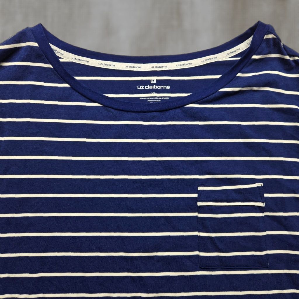 Liz Claiborne Liz Claiborne Shirt Blue Striped Short Sleeve XL Womens Adult Regular Straightforward Casual Shirt Size XL / US 12-14 / IT 48-50 - 1 Thumbnail