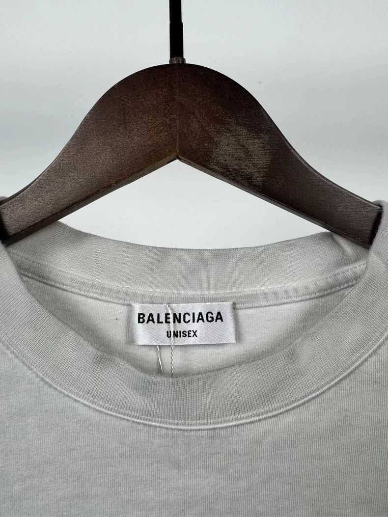 Balenciaga Balenciaga Rainbow Washed Short Sleeve Size US S / EU 44-46 / 1 - 3 Thumbnail