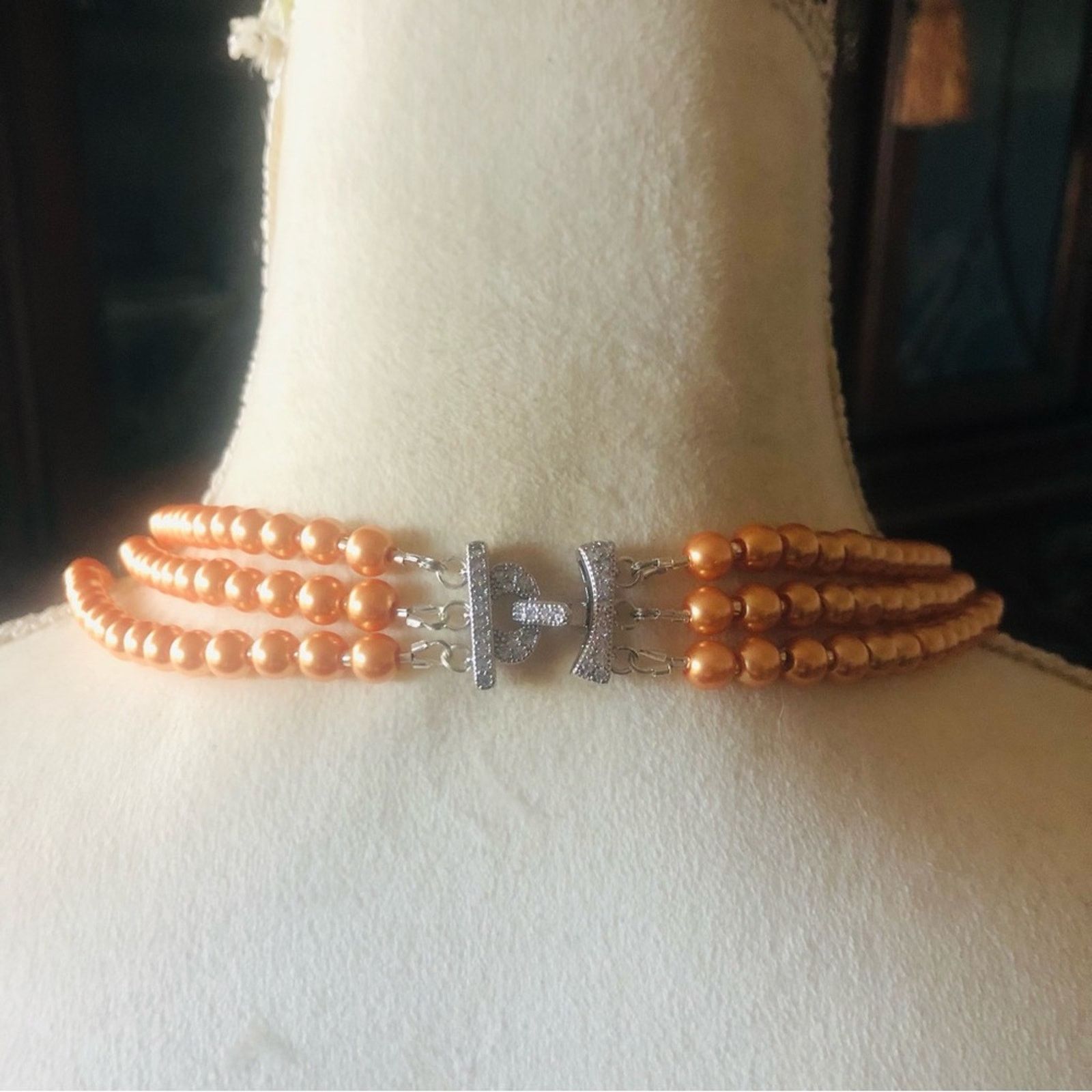 Handmade Handcrafted triple strand golden peach pearl necklac Size ONE SIZE - 7 Thumbnail