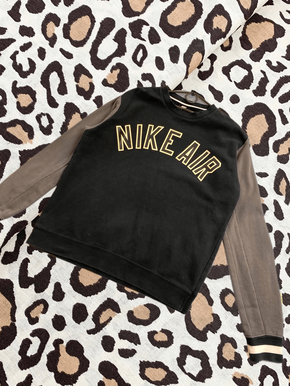 Nike Vintage Sweatshirt Nike big logo Size US L / EU 52-54 / 3 - 1 Thumbnail