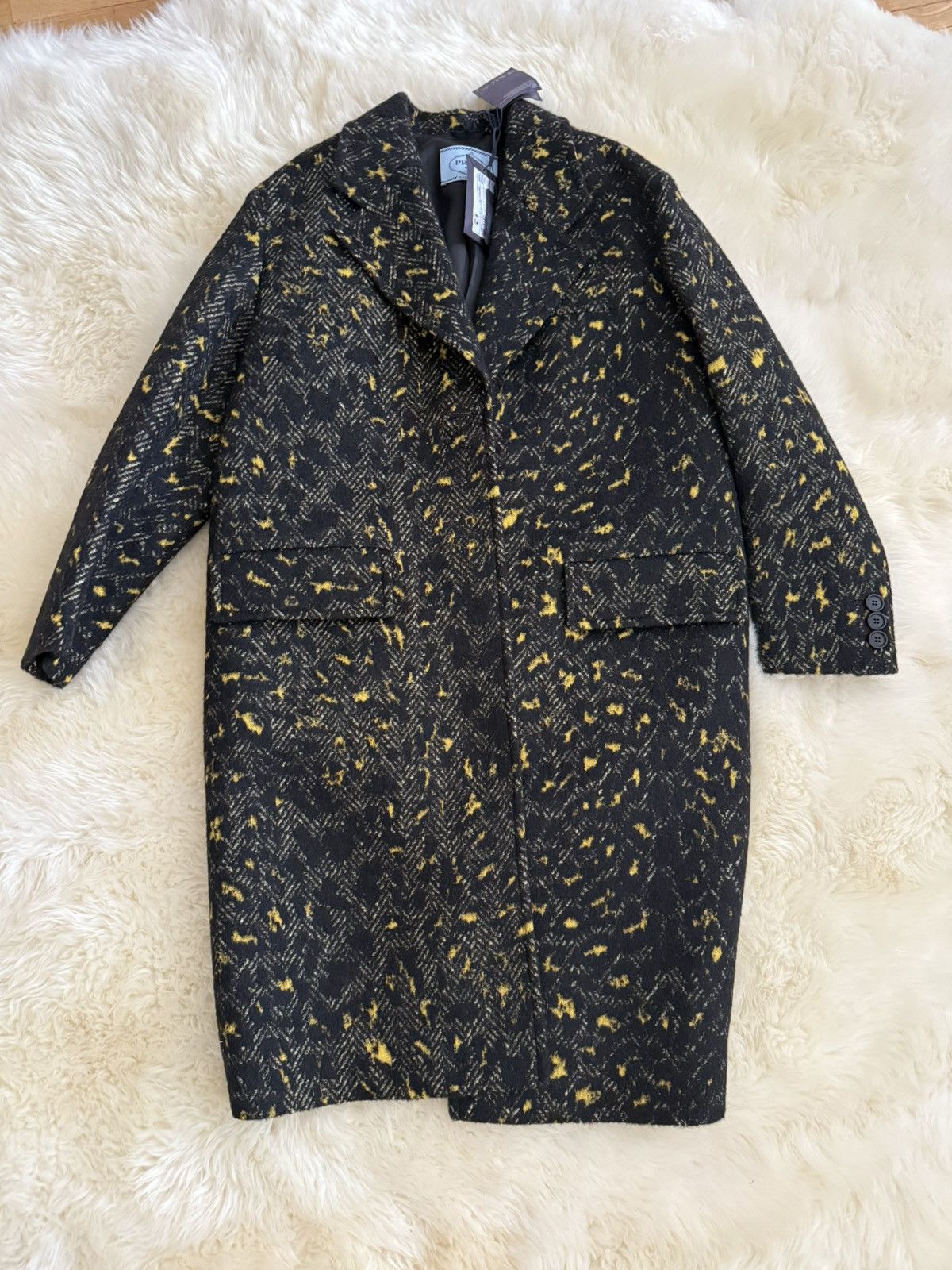 Prada Prada tweed coat Size M / US 6-8 / IT 42-44 - 1 Thumbnail