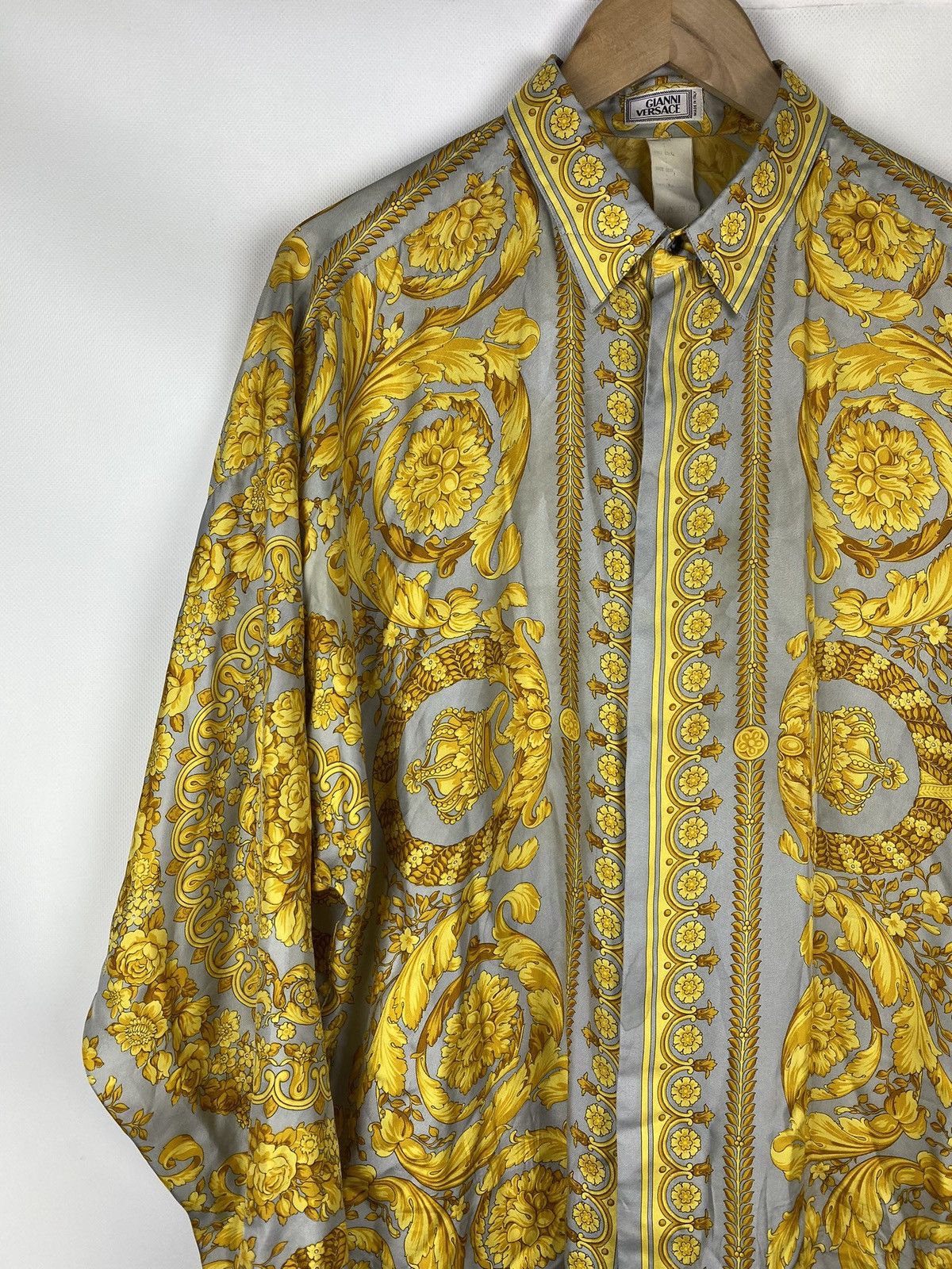 Versace Gianni Versace 90s Barocco pattern silk button up shirt Size US L / EU 52-54 / 3 - 4 Thumbnail