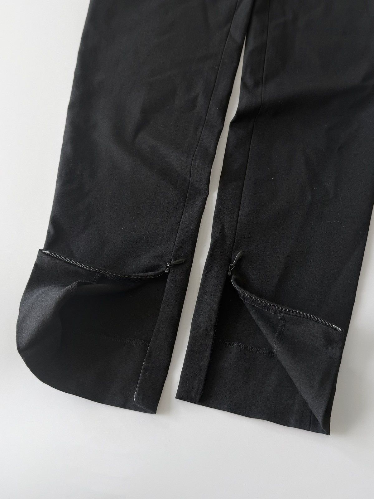 Gucci Gucci Black Wool Pants G Buckle Design Size 26" / US 2 / IT 38 - 6 Thumbnail