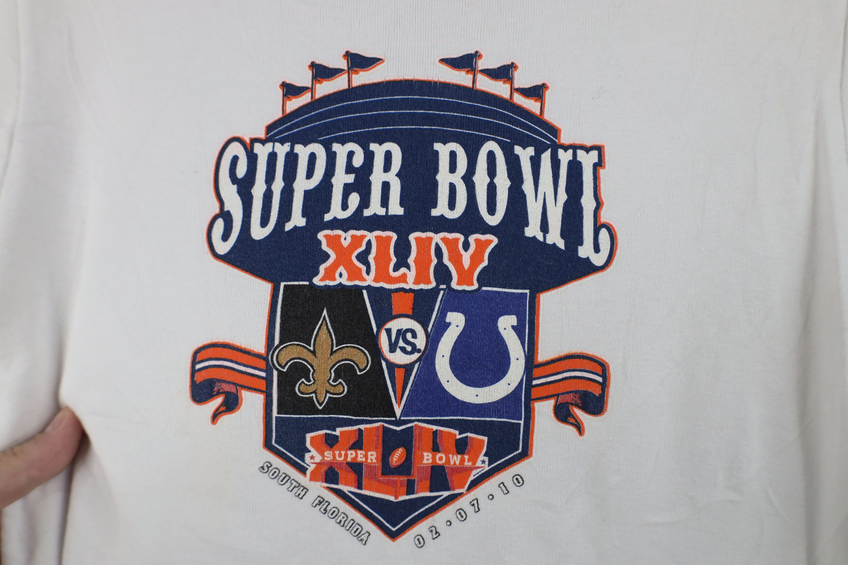 Vintage Y2K New Orleans Saints Indianapolis Colts T-Shirt USA Size M / US 6-8 / IT 42-44 - 4 Thumbnail