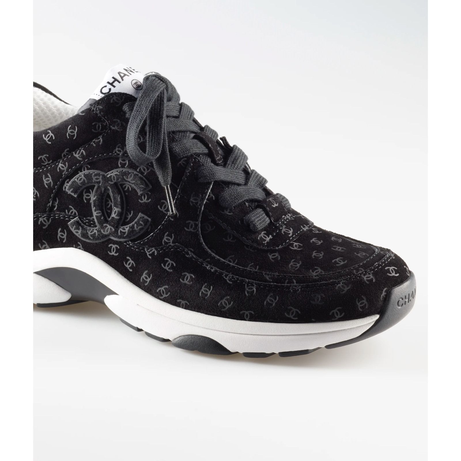 Chanel Chanel Suede CC Logo Low Top Lace Up Trainer Sneaker 44 11 Size US 11 / EU 44 - 4 Thumbnail
