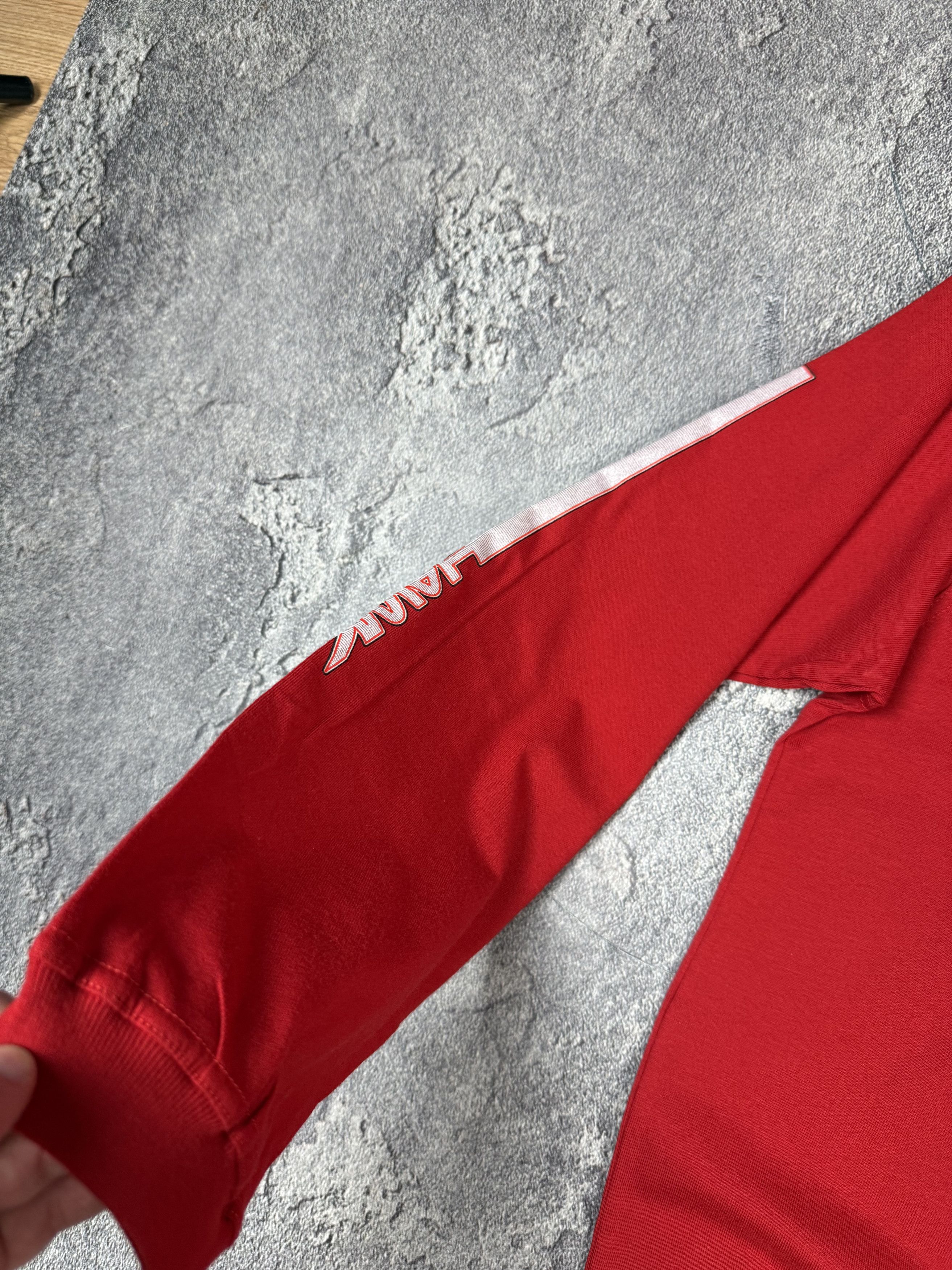 Tony Hawk Vintage 2000s Tony Hawk Red Skater Longsleeve Y2K Size US M / EU 48-50 / 2 - 4 Thumbnail