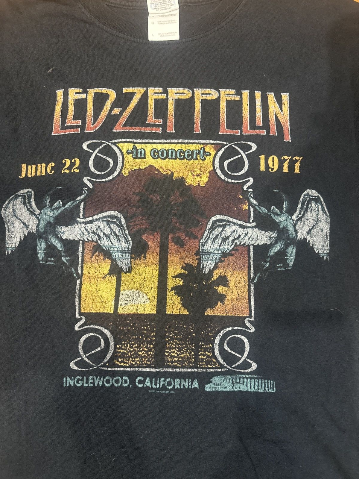 Gildan Led Zeppelin vintage t-shirt 2007 Size L Size US L / EU 52-54 / 3 - 6 Thumbnail
