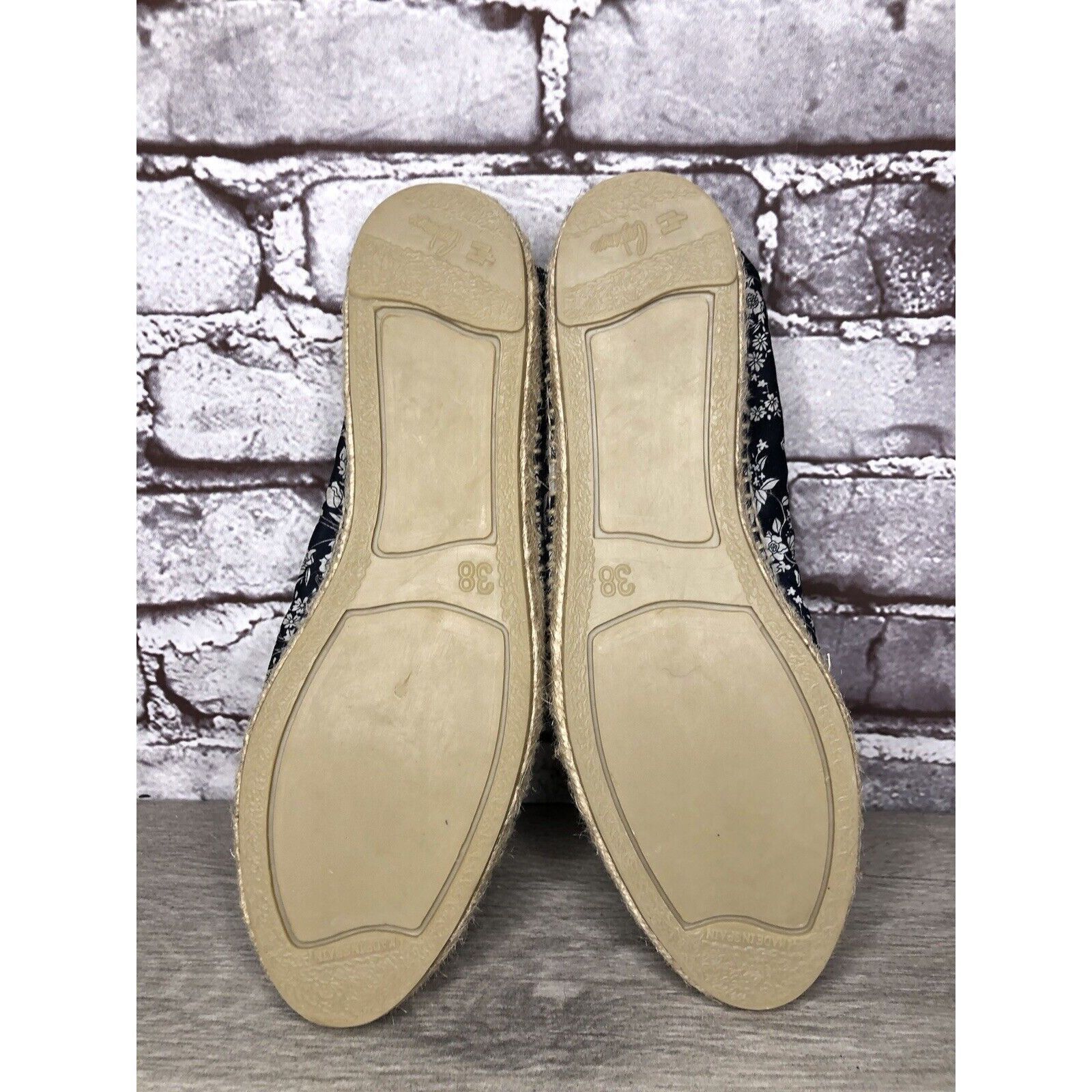 Castaner Castaner Espadrilles Blue Floral Canvas Fabric Slip On Flats Size US 7.5 / IT 37.5 - 10 Thumbnail