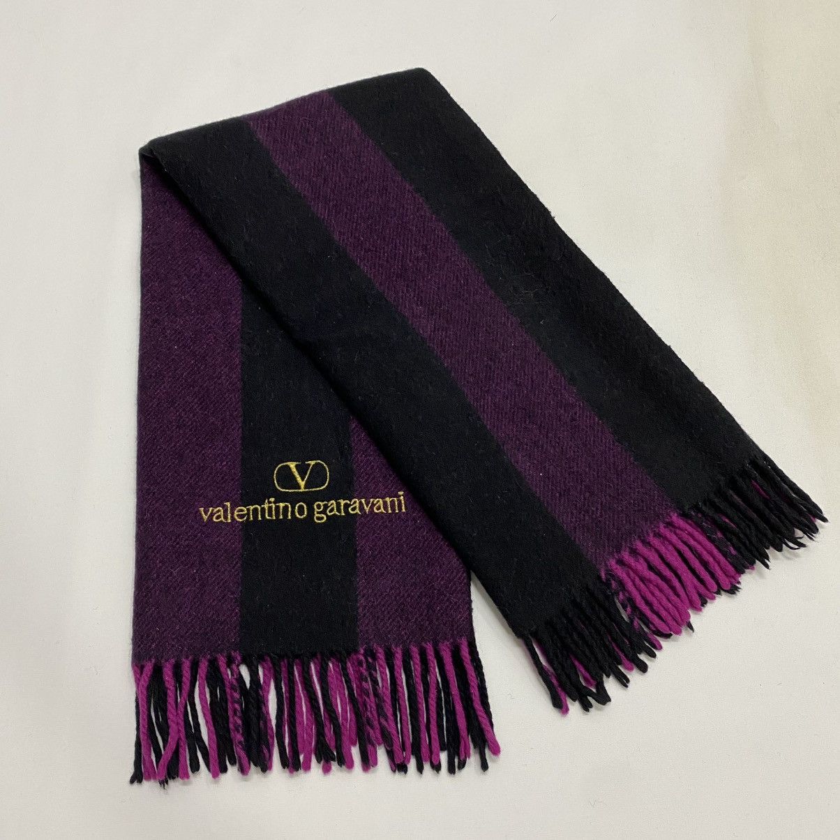 Valentino VALENTINO GARAVANI SCARF MUFFLER LUX050 Size ONE SIZE - 1 Thumbnail