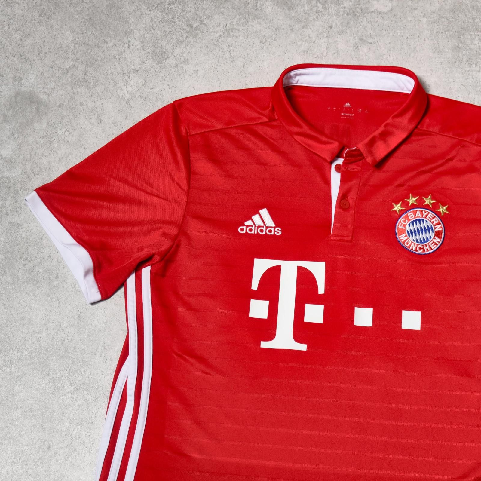 Adidas 2016/17 Bayern Munich Home Shirt Adidas Muller (M/L) Size US M / EU 48-50 / 2 - 4 Thumbnail