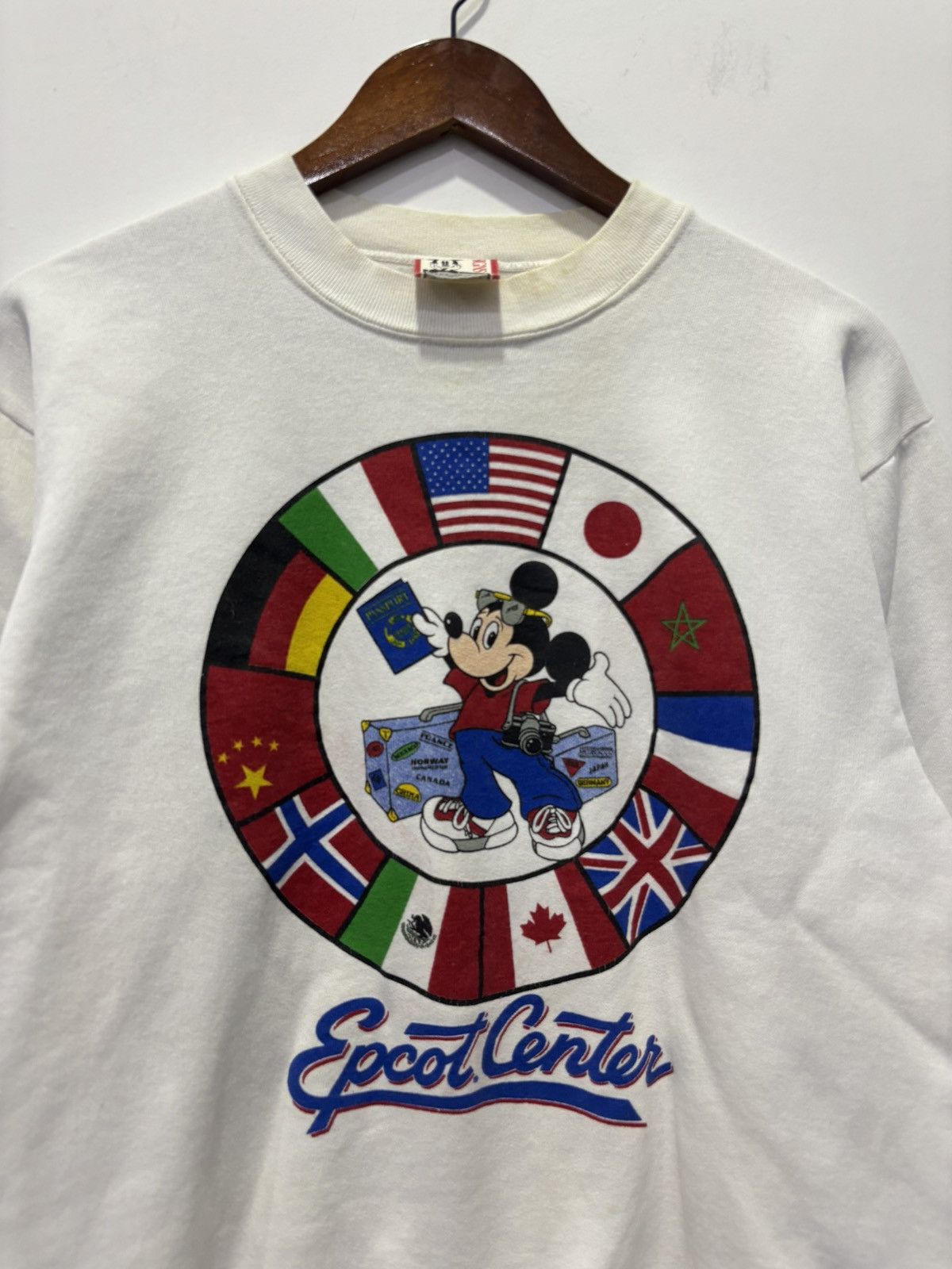 Mickey Mouse Vintage 90’s Mickey Mouse Sweatshirt Size US M / EU 48-50 / 2 - 2 Thumbnail