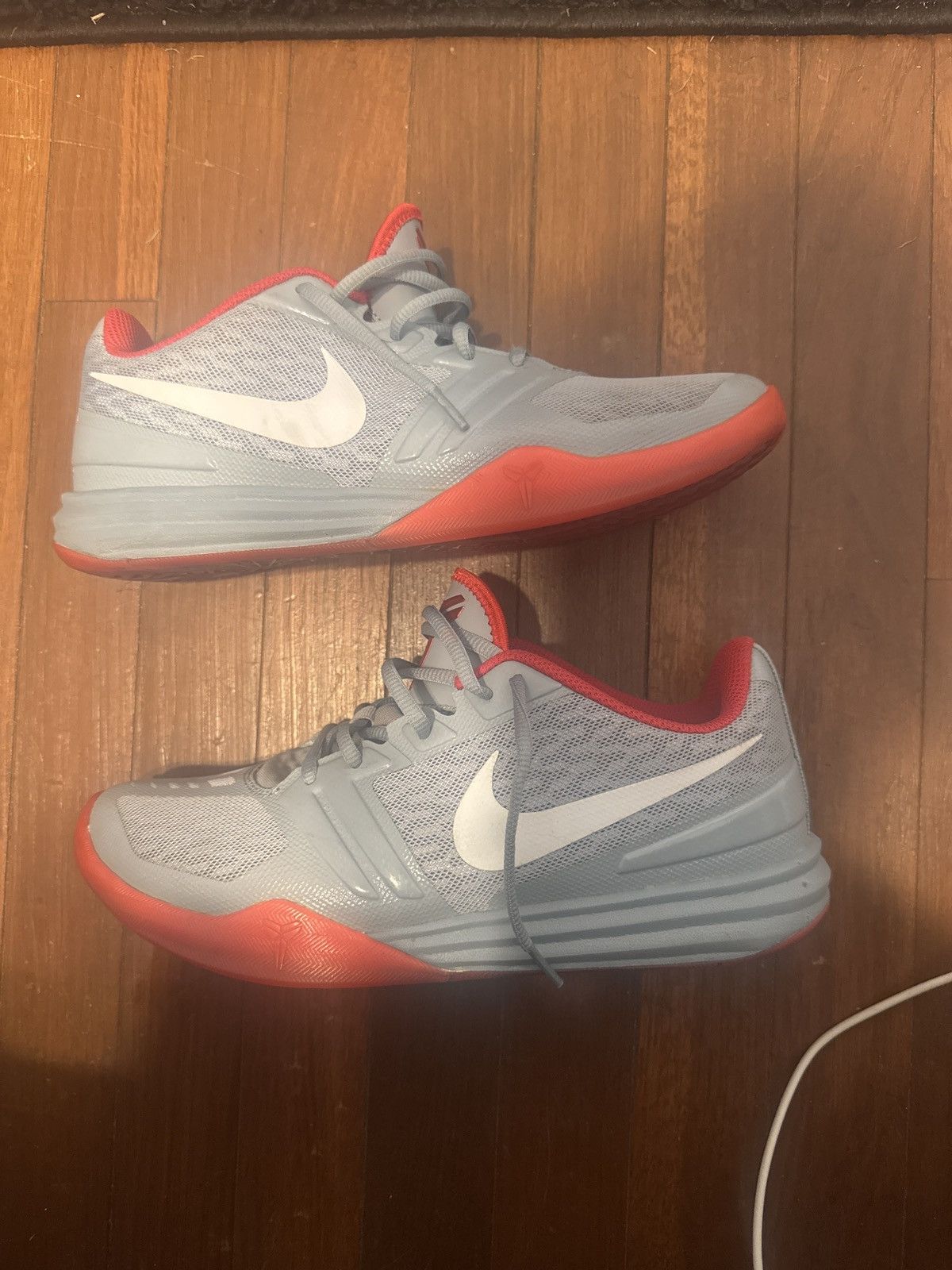 Nike Kobe mentality dove grey Size US 9 / EU 42 - 1 Thumbnail