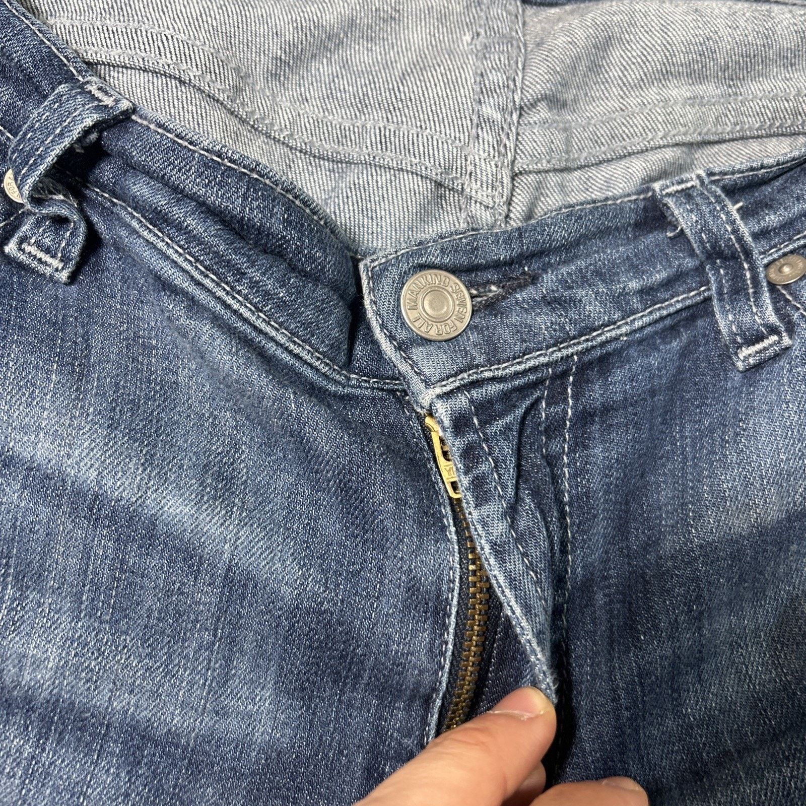 7 For All Mankind 7 For All Mankind Straight Jeans 35x33 Rhinestone Skinny Size 35" - 9 Thumbnail