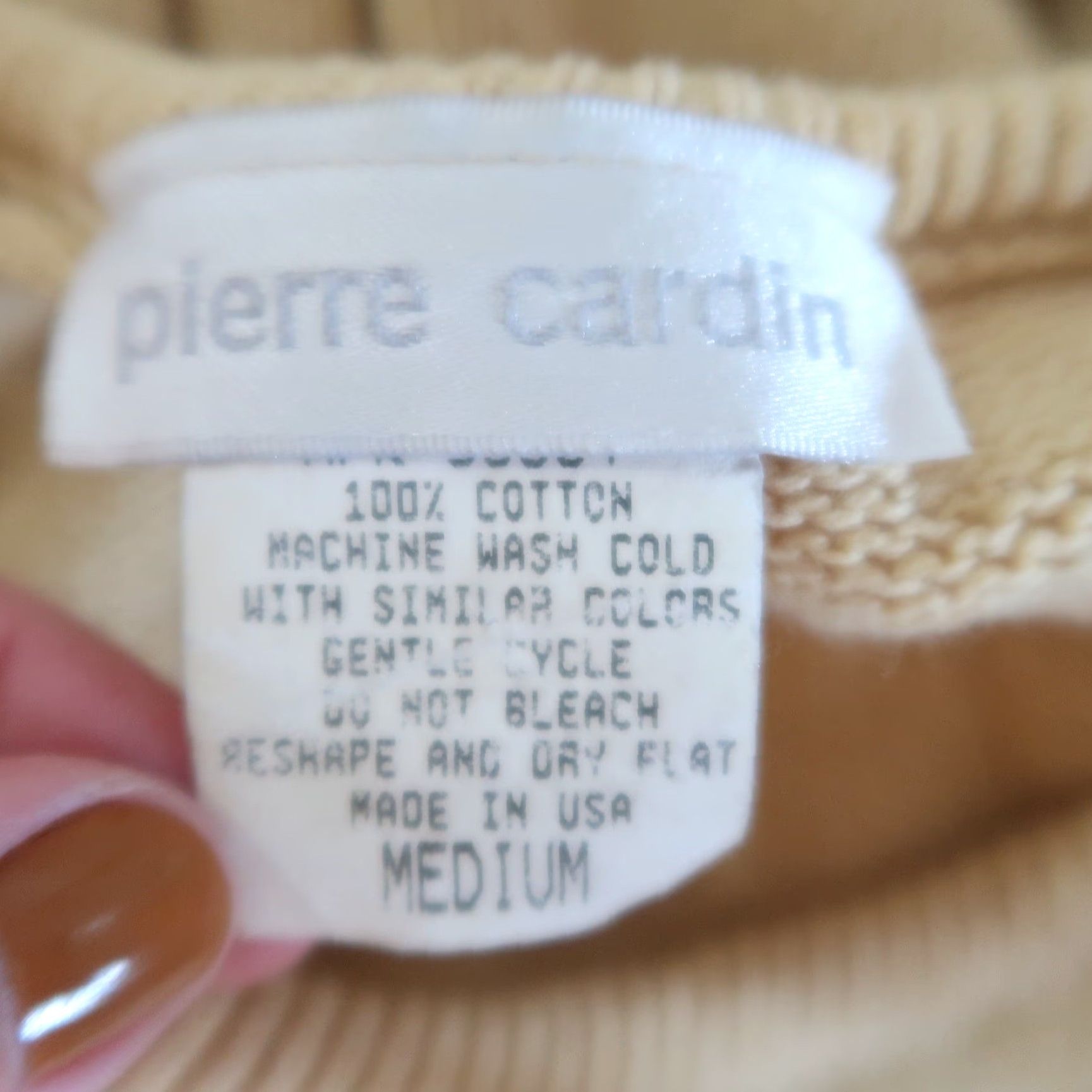 Pierre Cardin VINTAGE Pierre Cardin 90s Light Yellow Cotton Knit Sweater T-Shirt Top M Women Short Sleeve Crew Neck Pullover Solid Casual Vintage 90s Mens Womens Size M / US 6-8 / IT 42-44 - 5 Thumbnail