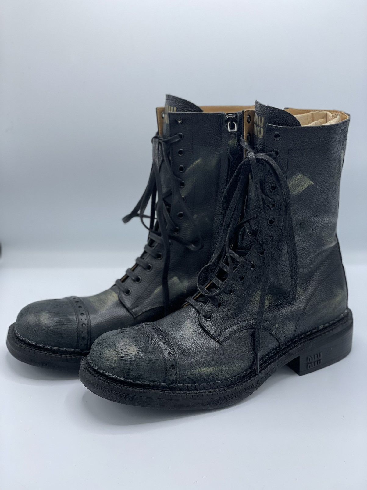 Miu Miu Miu miu - Ankle leather Distressed - Boots Size US 7 / IT 37 - 1 Thumbnail
