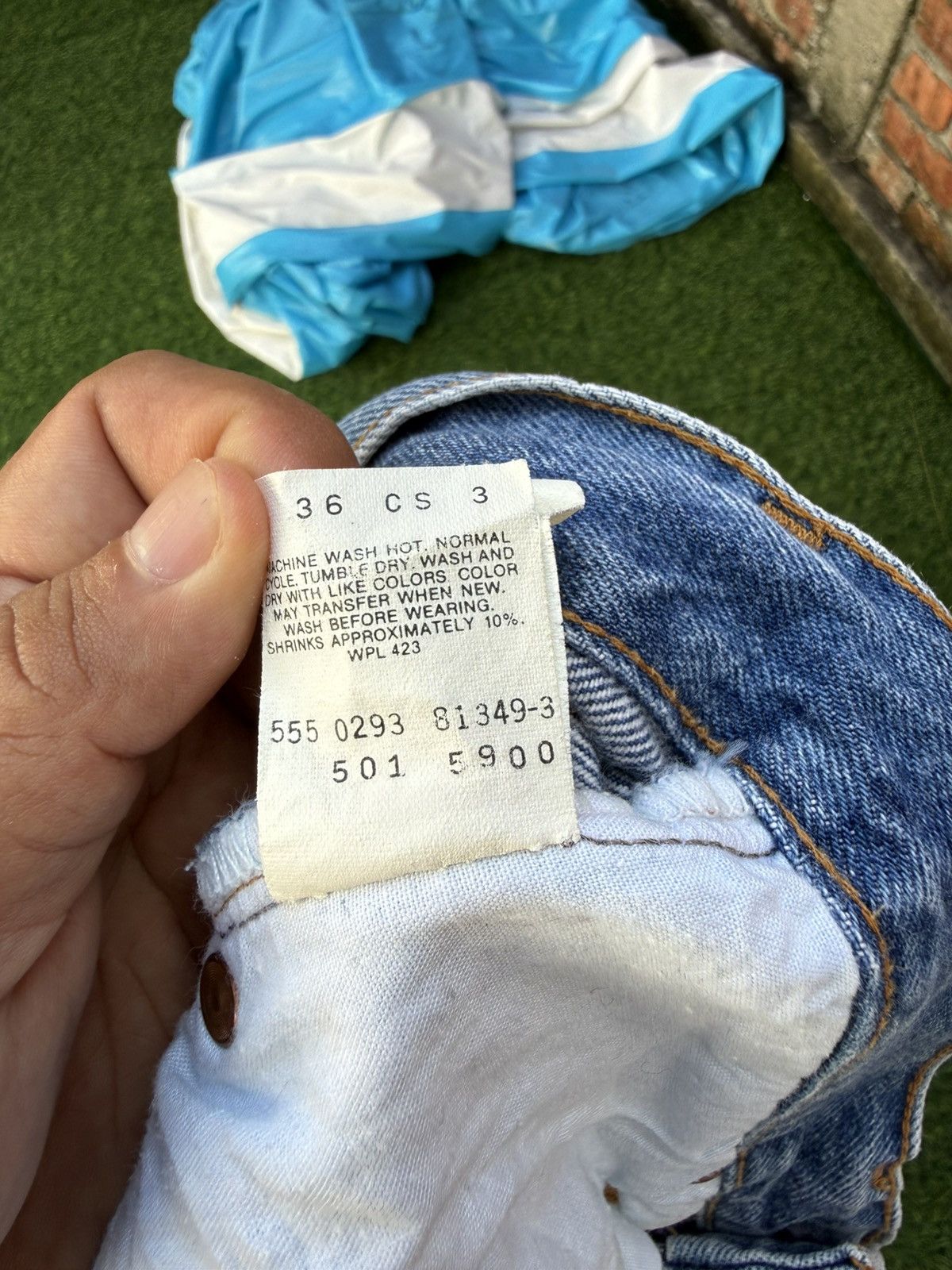 Levi's Vintage Clothing W30x30 vintage levi’s 501 90s made in USA Size US 30 / EU 46 - 7 Thumbnail