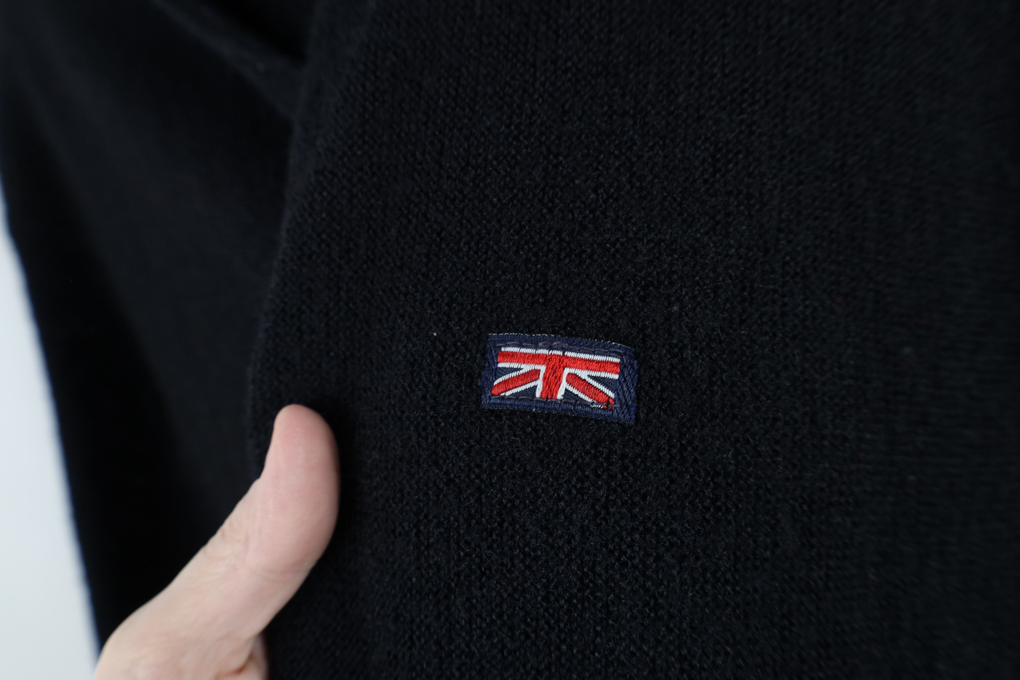 Vintage Vintage 70s Streetwear Flag Knit Cardigan Sweater Black USA Size US M / EU 48-50 / 2 - 4 Thumbnail