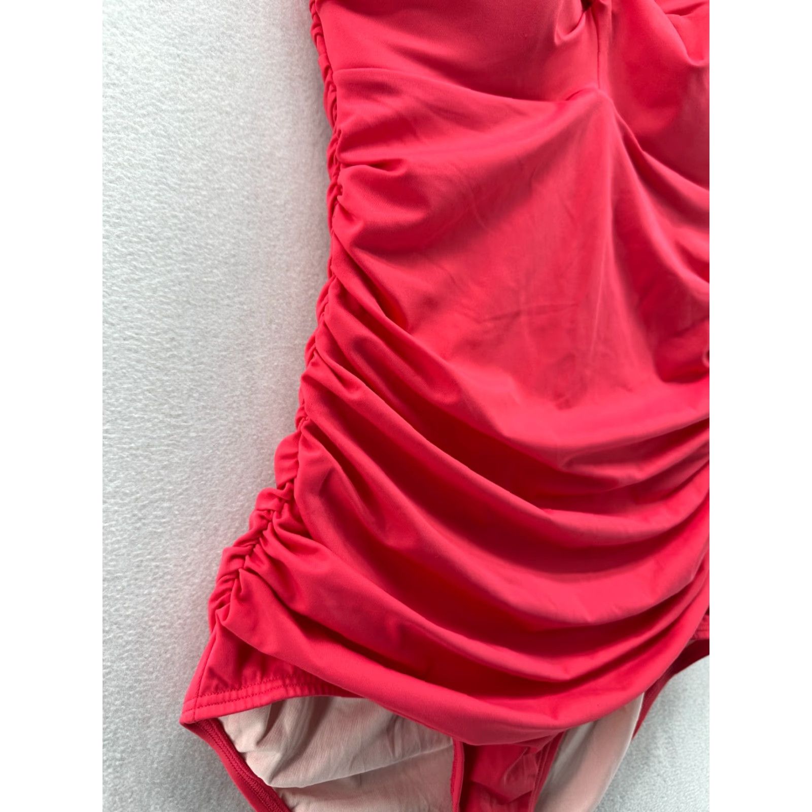 Victoria's Secret Victoria's Secret Bandeau One-Piece Swimsuit Pink Women's 8D Padded Beach Size ONE SIZE - 4 Thumbnail