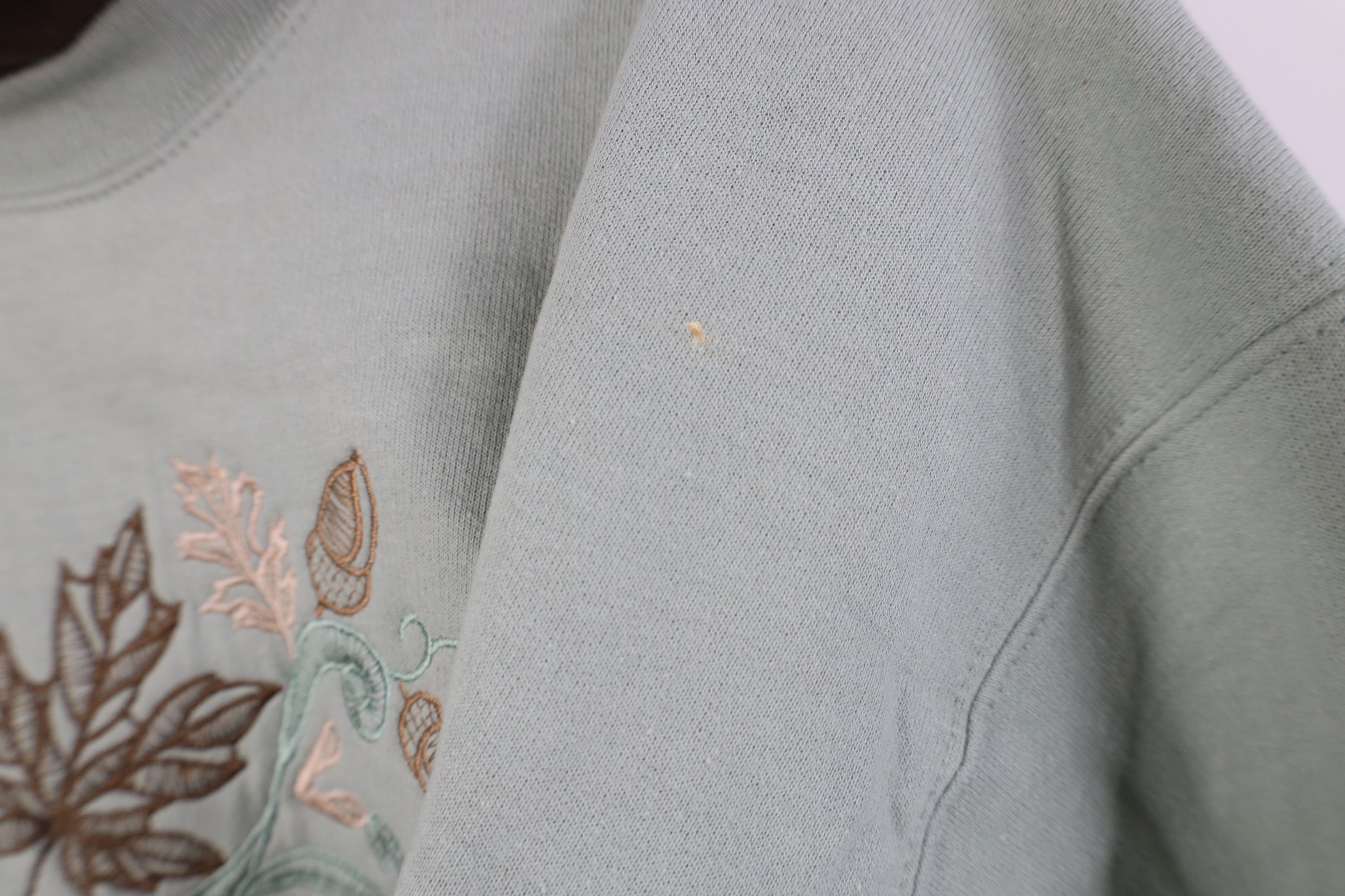 Vintage Vintage 90s Streetwear Fall Leaf Acorn Turtleneck Sweatshirt Size M / US 6-8 / IT 42-44 - 6 Thumbnail