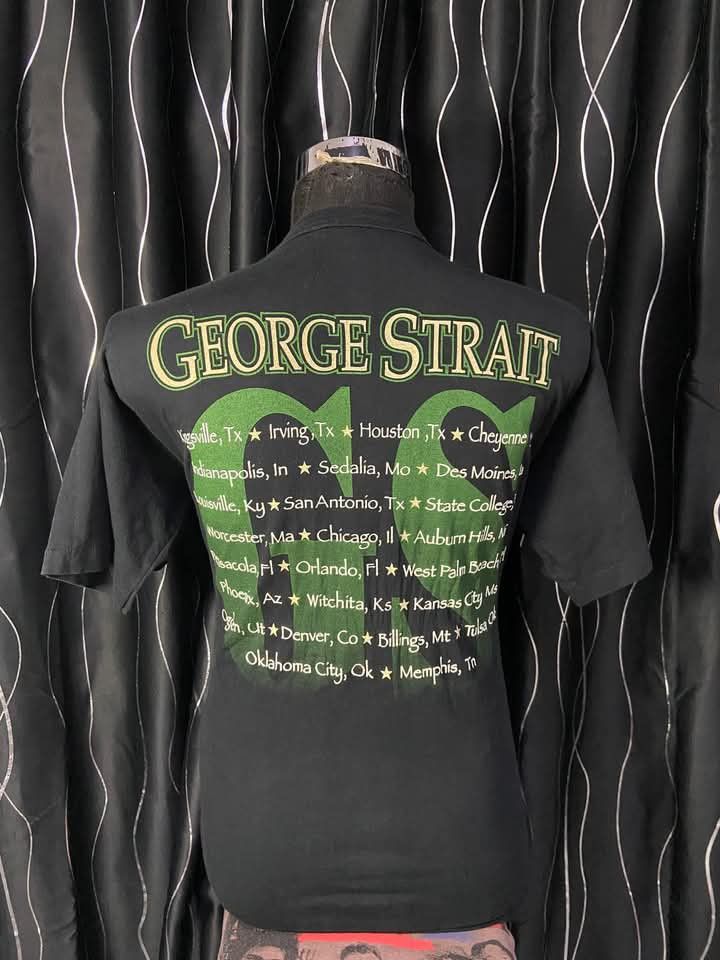 Vintage Vintage George Strait 1996 Size US XL / EU 56 / 4 - 5 Thumbnail